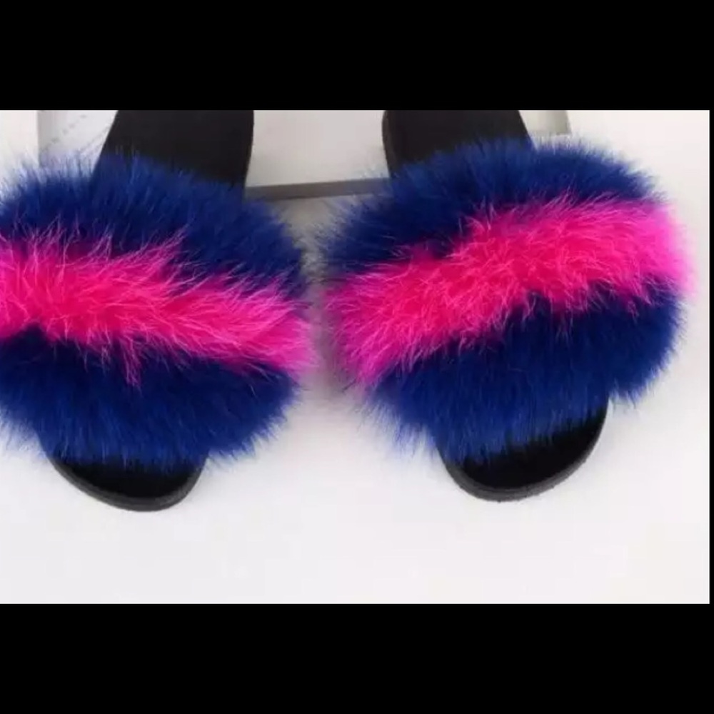 🔥NWT🔥Summer🔥 ladies real 🔥fox fur slippers.🔥